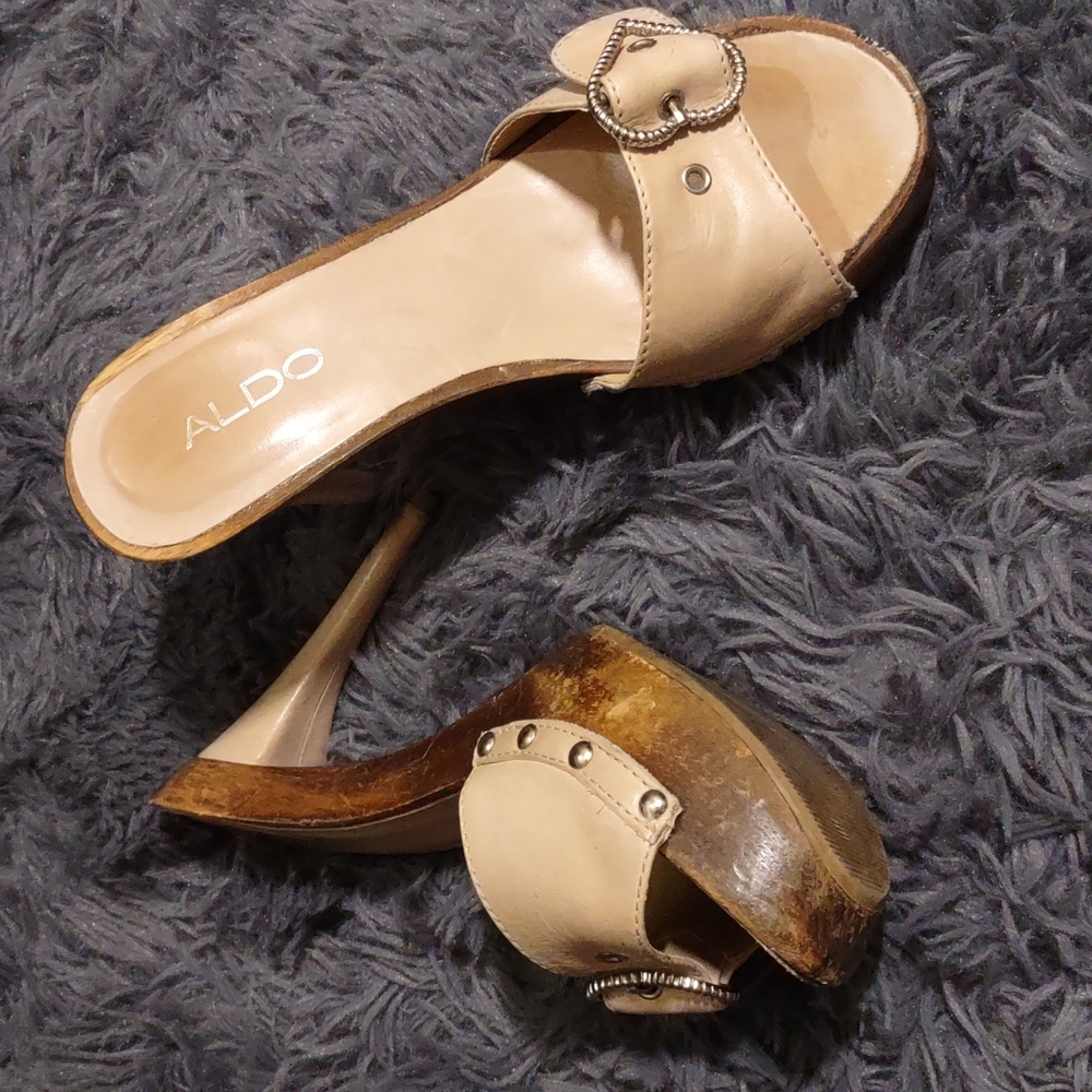 Aldo's Vintage and Rare Leather and Wooden Stilettos with Heart Buckle